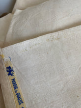 Load image into Gallery viewer, Vintage French Métis sheet