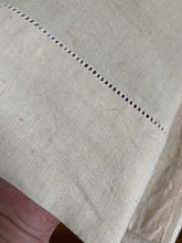 Load image into Gallery viewer, Vintage French Métis sheet