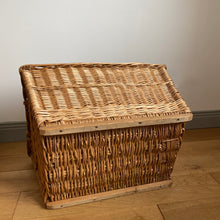 Load image into Gallery viewer, Large Vintage wicker laundry basket