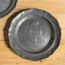 Load image into Gallery viewer, Pair of Antique decorative pewter plates