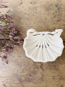 Vintage vintage cast iron enamel shell shaped soap dish