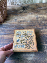 Load image into Gallery viewer, Vintage French tile trivet