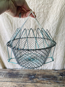 Vintage French collapsible market egg basket