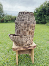 Load image into Gallery viewer, Vintage Onion or Potatoe storage basket