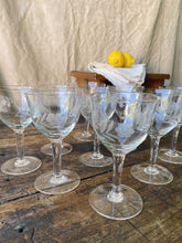 Load image into Gallery viewer, Vintage French 1930s cristal glasses by DOYEN Belgium