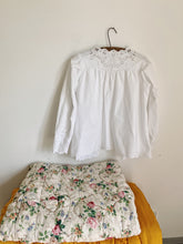 Load image into Gallery viewer, Antique French cotton broderie anglaise blouse (size 10/12)