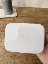 Load image into Gallery viewer, Vintage 1930s enamel soap dish with drainer