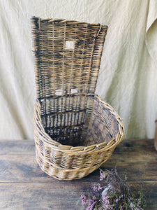 Vintage French “Hotte à vendanges”grape harvest basket