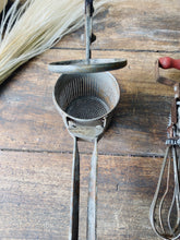 Load image into Gallery viewer, Vintage French Kitchenalia utensils