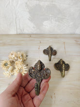 Load image into Gallery viewer, Vintage brass cherub towel or coat hooks