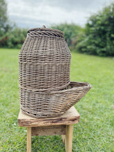 Load image into Gallery viewer, Vintage Onion or Potatoe storage basket