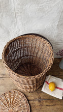 Load image into Gallery viewer, Vintage storage or laundry basket