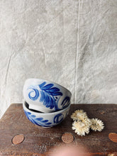 Load image into Gallery viewer, Antique Belgian Mouzin-Lecat &amp; Cie sponge-ware bowls