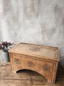 Antique shoe polishing chest