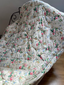 Vintage handmade floral cotton quilt, wool filling