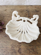 Load image into Gallery viewer, Vintage vintage cast iron enamel shell shaped soap dish