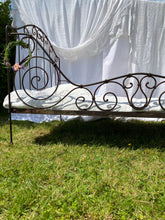 Load image into Gallery viewer, Vintage French wrought iron Bed (188x105cm)