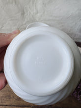 Load image into Gallery viewer, Vintage Arcopal milk glass breakfast bowls - set of 4
