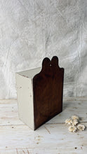 Load image into Gallery viewer, Vintage primitive painted candle box