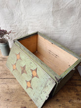 Load image into Gallery viewer, Antique Folk Art tool box