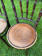 Load image into Gallery viewer, Vintage bentwood cafe chairs