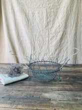 Load image into Gallery viewer, Vintage French collapsible market egg basket