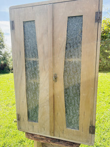 French early 20th century wooden cabinet with textured glass