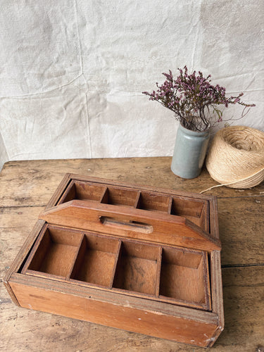 Vintage ply compartment tool box