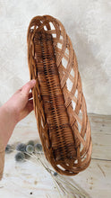 Load image into Gallery viewer, French vintage baguette bread basket