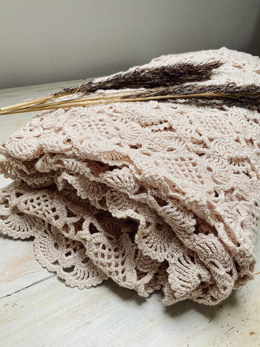 Vintage crochet bedspread