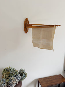 Vintage wooden wall mounted articulated towel rack - 6 dowels