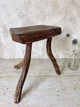 Load image into Gallery viewer, Farmhouse rustic brutalist tripod stool