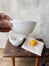 Load image into Gallery viewer, Vintage Arcopal milk glass breakfast bowls - set of 4