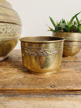 Load image into Gallery viewer, Vintage French bohemian brass plant pot holders