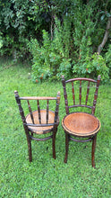 Load image into Gallery viewer, Vintage bentwood cafe chairs