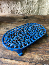 Load image into Gallery viewer, Vintage French cast iron enamelled trivet