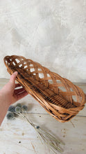 Load image into Gallery viewer, French vintage baguette bread basket