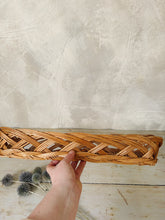 Load image into Gallery viewer, French vintage baguette bread basket