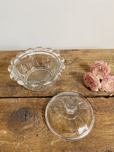 Load image into Gallery viewer, Vintage French tulip glass &quot;bonbonnière&quot; dish