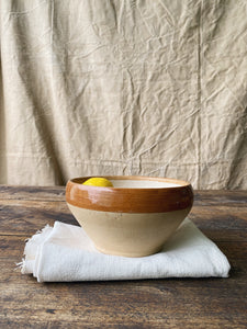 Vintage traditional country stoneware Sandstone bowl - dark rim