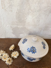 Load image into Gallery viewer, Antique St Uze Revol small tureen