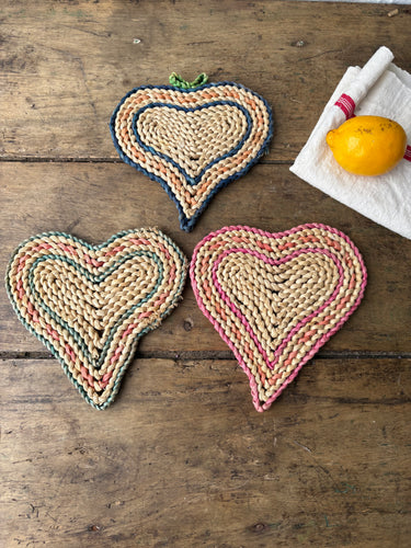 Vintage 1970s heart shaped straw trivets - set of 3