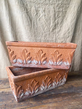 Load image into Gallery viewer, Vintage 1970s Italian terracotta Jardinière window planters, pair