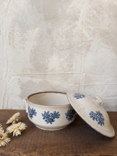 Load image into Gallery viewer, Antique St Uze Revol small tureen