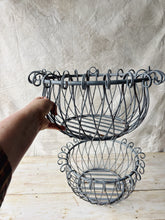 Load image into Gallery viewer, Vintage wire hanging baskets