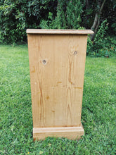 Load image into Gallery viewer, English pine three drawer bedside cabinet
