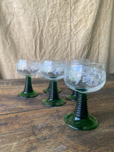 Load image into Gallery viewer, RESERVED- set of 6 Alsatian twist stem glasses