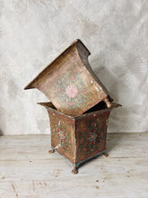 Load image into Gallery viewer, Vintage Indian metal Handpainted jardinière planters