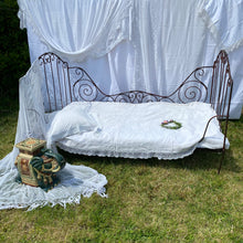 Load image into Gallery viewer, Vintage French wrought iron Bed (188x105cm)
