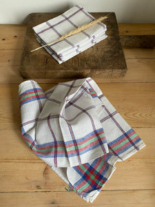 Set of 6 vintage linen napkins